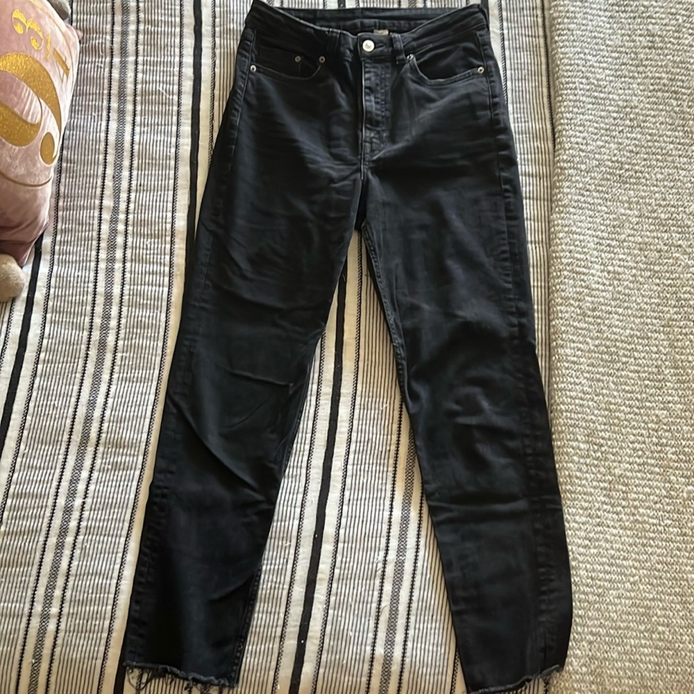 H&M Divided Black Straight leg/Skinny Jeans
